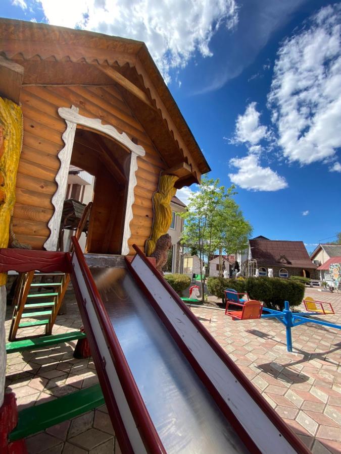 Pid Yavorom Hotel Drogomirchany Екстериор снимка