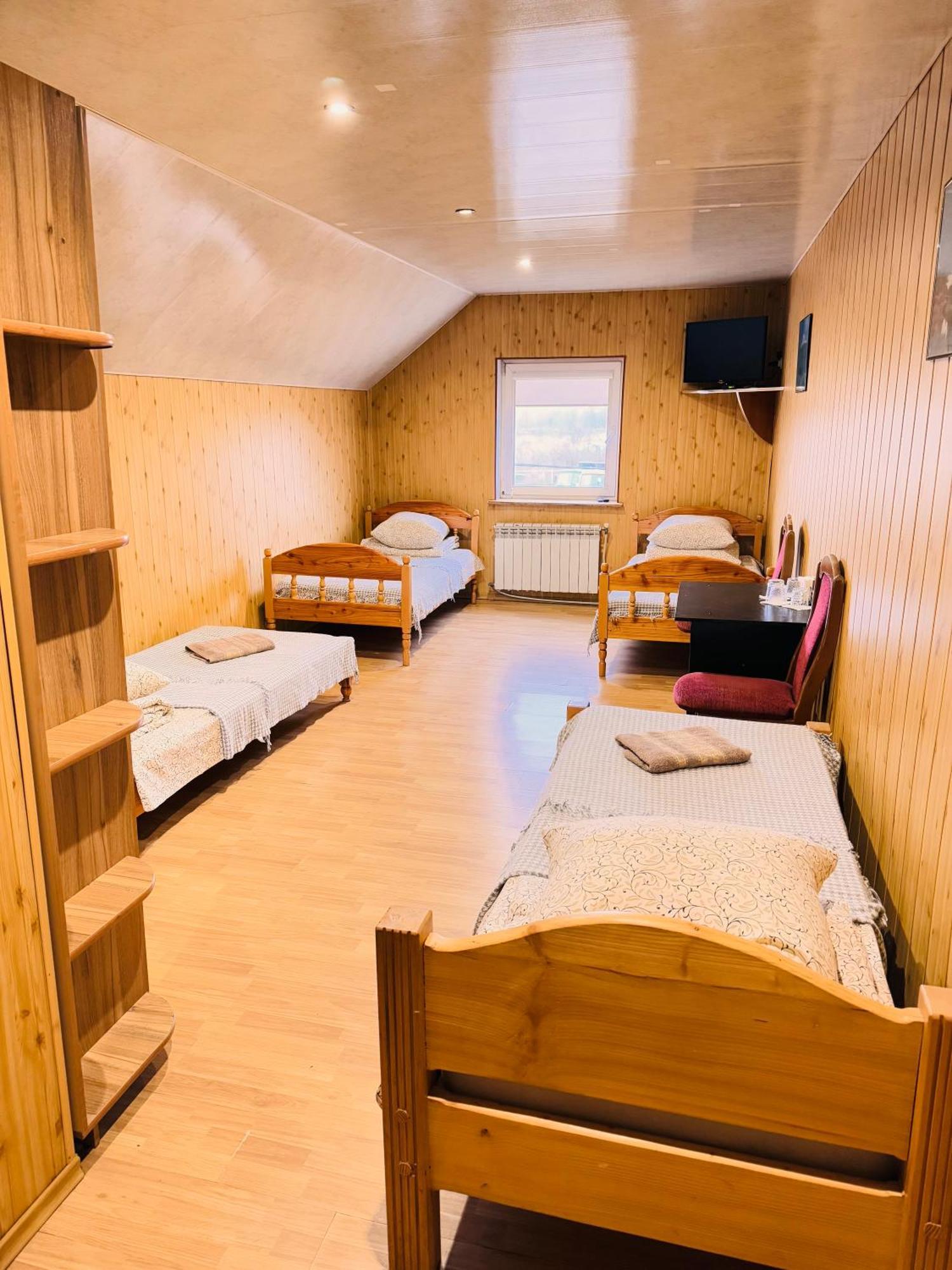 Pid Yavorom Hotel Drogomirchany Екстериор снимка