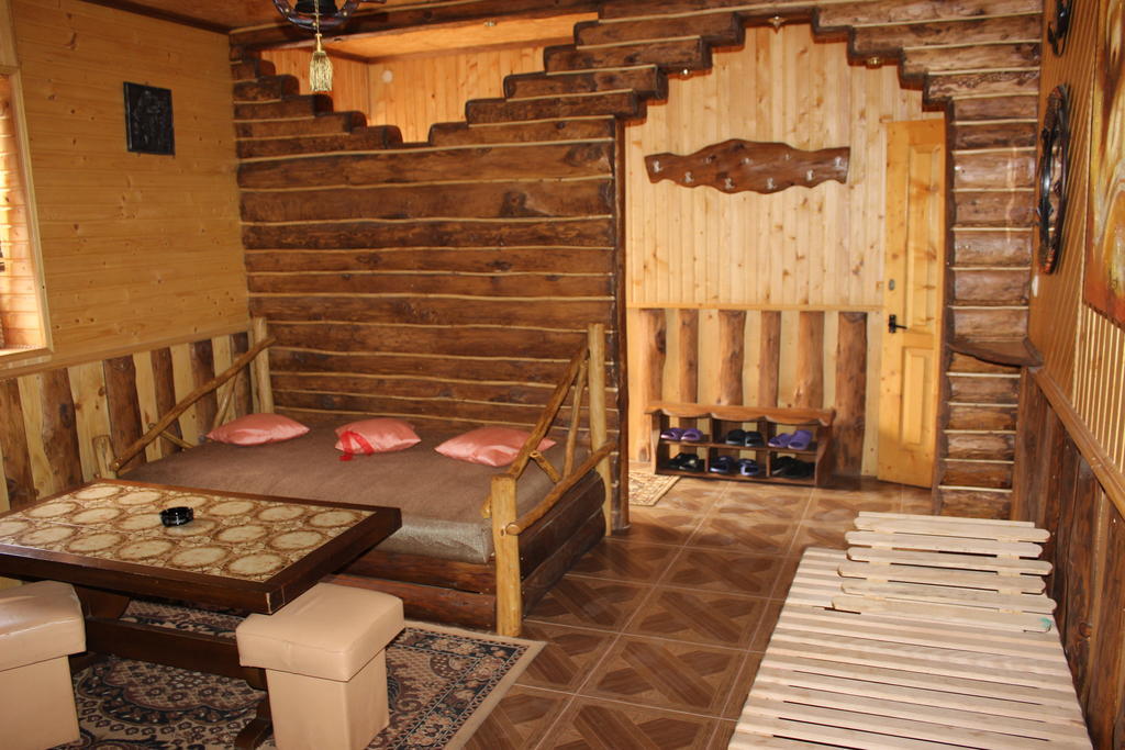 Pid Yavorom Hotel Drogomirchany Екстериор снимка