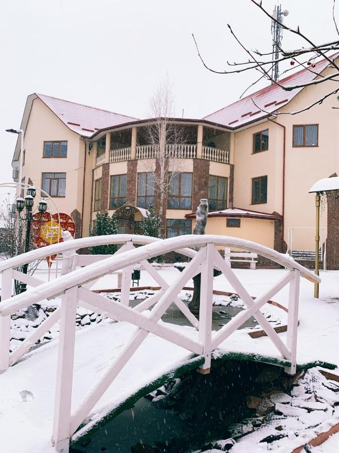 Pid Yavorom Hotel Drogomirchany Екстериор снимка