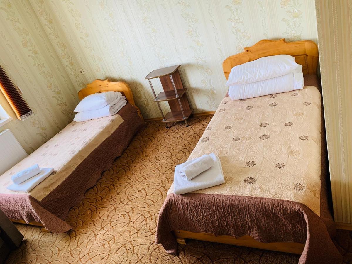 Pid Yavorom Hotel Drogomirchany Екстериор снимка